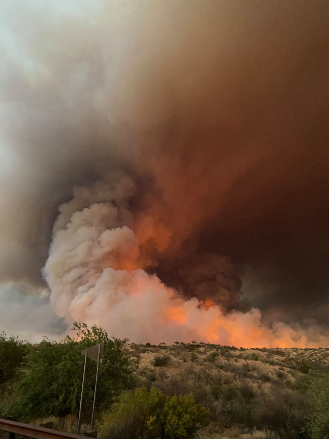 Telegraph Fire, Arizona